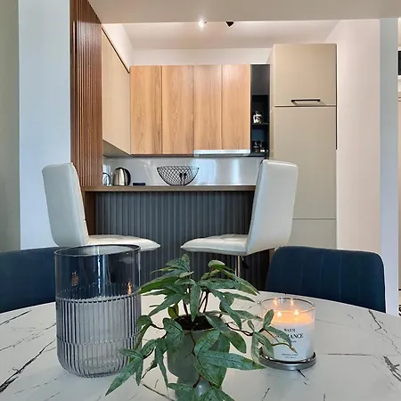 Supreme Apartment